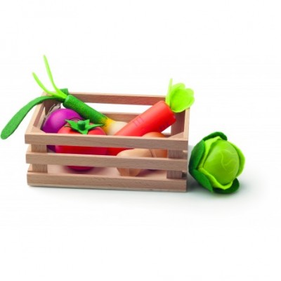 Medinė dėžutė su daržovėmis